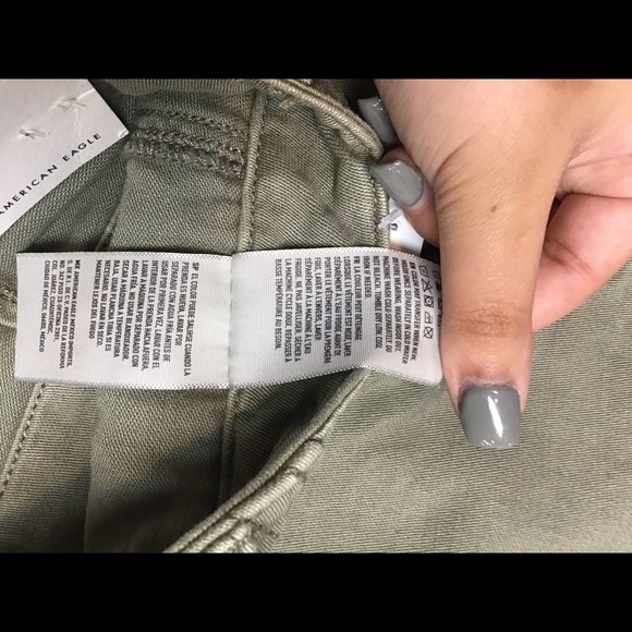 Women’s American Eagle Super High Rise Size 14 - Picture 12 of 14